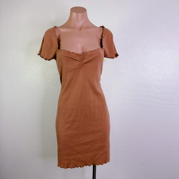 Abound Lettuce Edge Short Sleeve Mini Dress Casual 90s y2k Tan Mocha Medium NWT - Picture 1 of 11